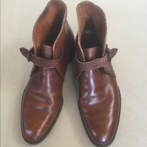 Men’s shoes